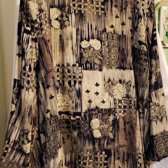 Jacket - Picture 3 of 3